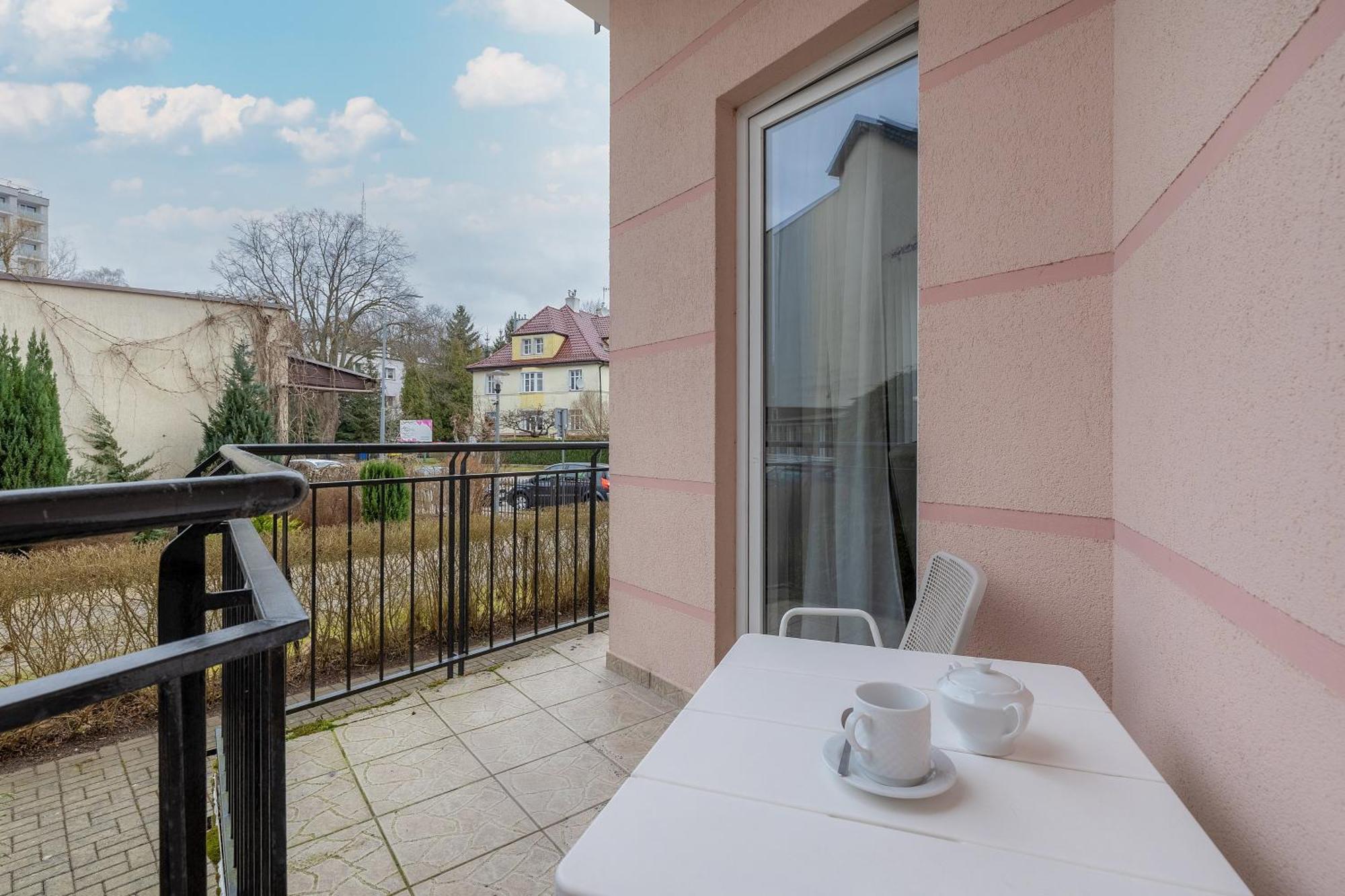 Jantar Apartamenty Sunny Olymp I Kolobrzeg Exterior photo