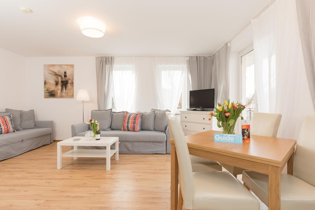 Jantar Apartamenty Sunny Olymp I Kolobrzeg Exterior photo