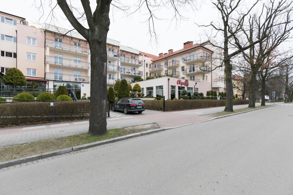 Jantar Apartamenty Sunny Olymp I Kolobrzeg Exterior photo