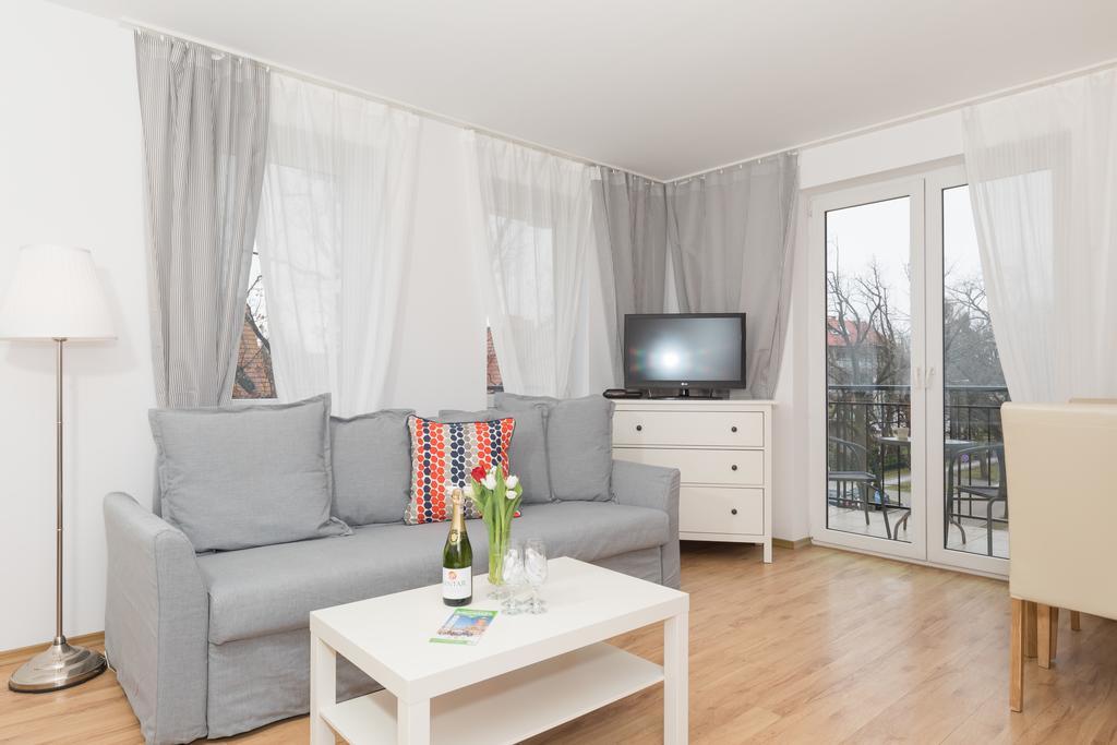 Jantar Apartamenty Sunny Olymp I Kolobrzeg Exterior photo
