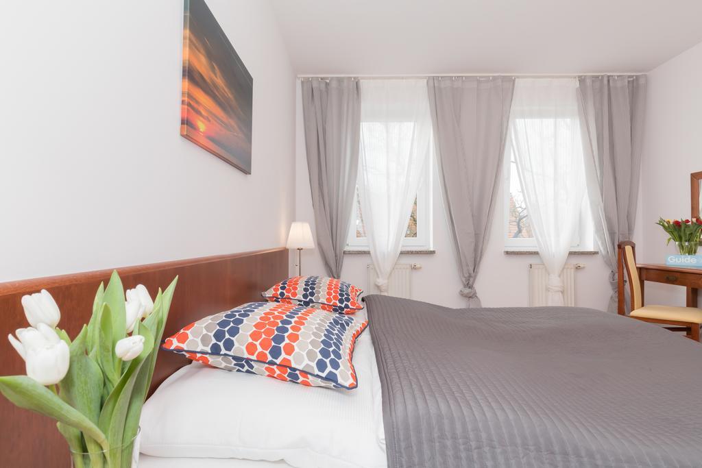 Jantar Apartamenty Sunny Olymp I Kolobrzeg Exterior photo